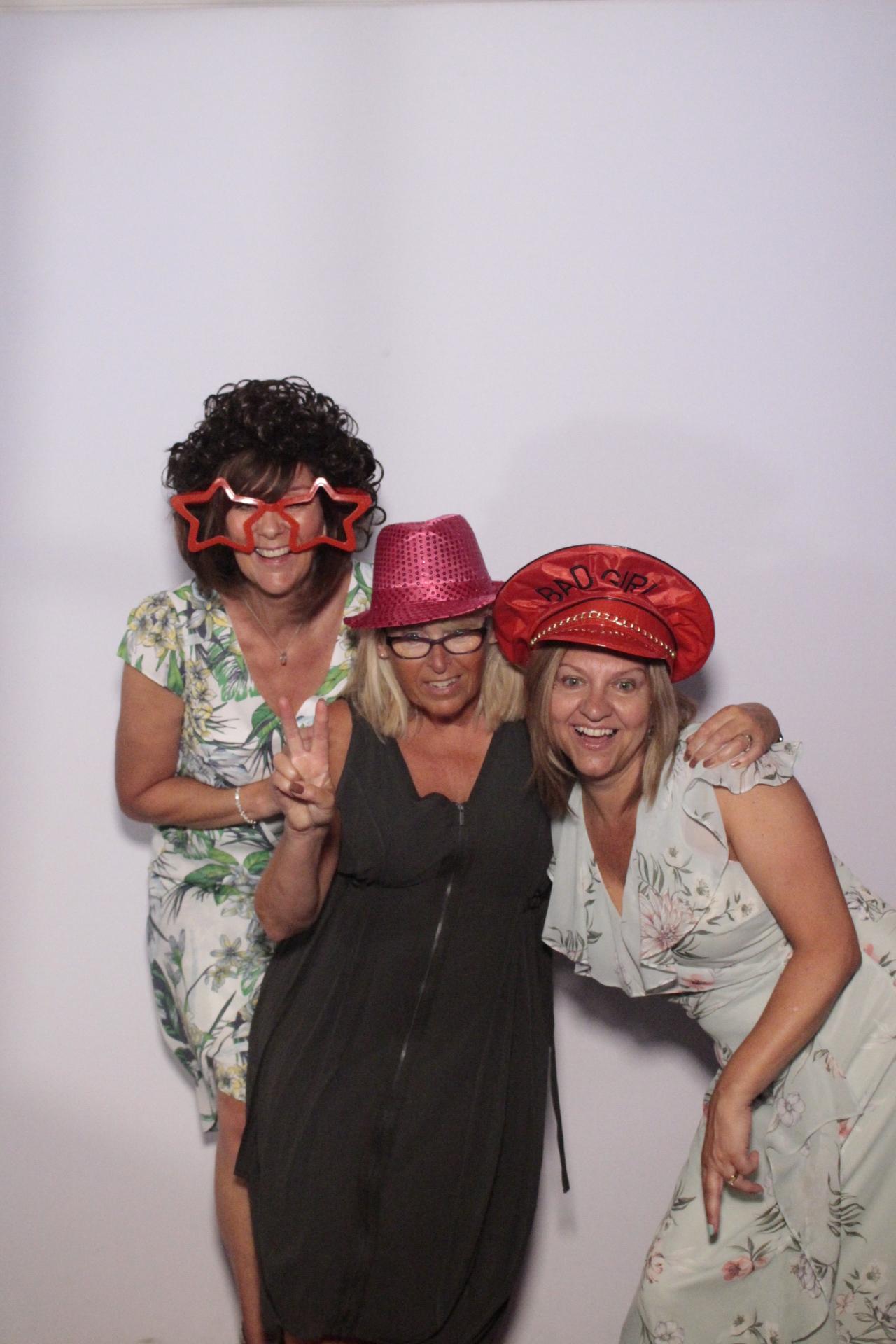 Gemma & Scott's Wedding | View more photos from the event at gallery.myphotoboothexperience.co.uk/u/MyPhotoBoothExperienceLtd/Gemma-Scotts-Wedding